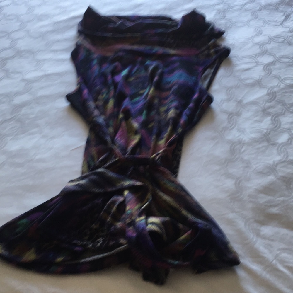 Attire Purple & Multi Color Tunic Sleeveless Cowl neck Belted Tunic Top. L